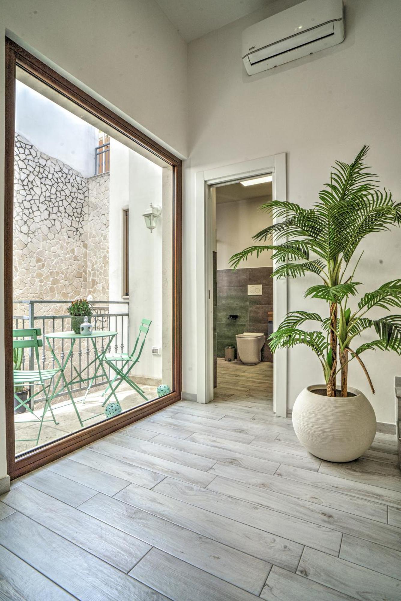 Alivi Indipendent Apartment Bríndisi Exterior foto